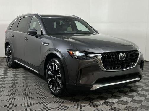2024 Mazda CX-90 PHEV Premium Plus