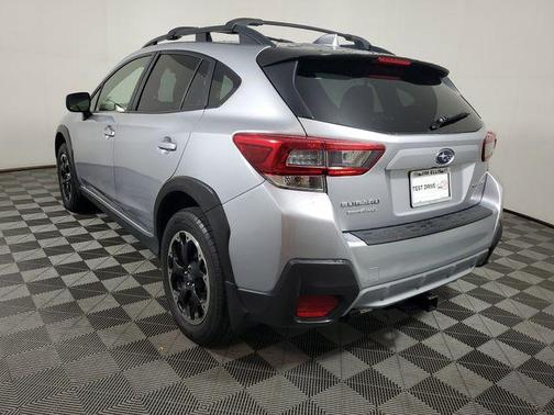 Ice Silver Metallic 2021 Subaru Crosstrek Premium