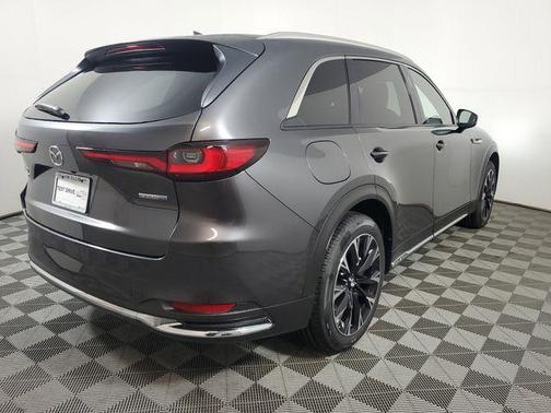 2026 Mazda CX-90 PHEV Premium Plus