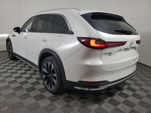 2024 Mazda CX-90 PHEV Premium