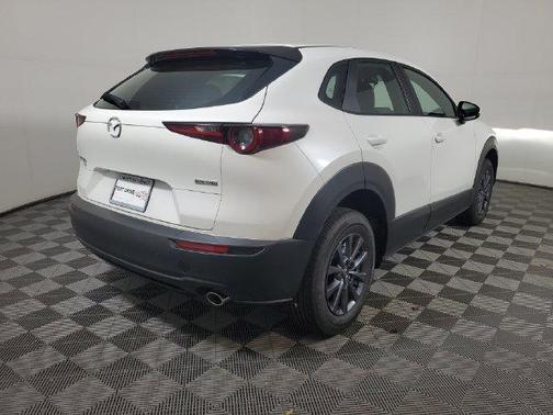 Snowflake White Pearl 2026 Mazda CX-30 2.5 S