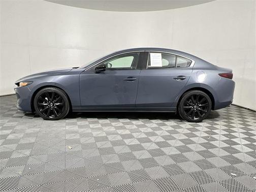 2023 Mazda Mazda3 2.5 S Carbon Edition