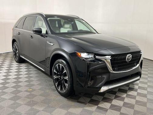 2026 Mazda CX-90 Premium Plus