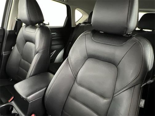 2022 Mazda CX-5 2.5 S Preferred Package