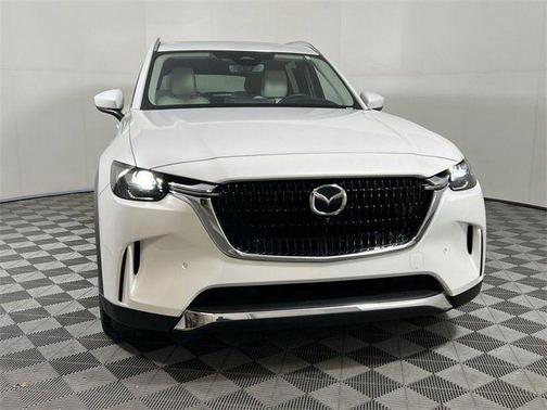 2024 Mazda CX-90 PHEV Premium Plus