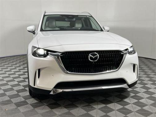 2024 Mazda CX-90 PHEV Premium Plus