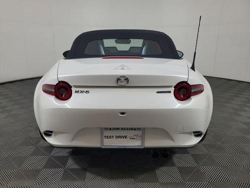Snowflake White Pearl 2026 Mazda MX-5 Miata Grand Touring