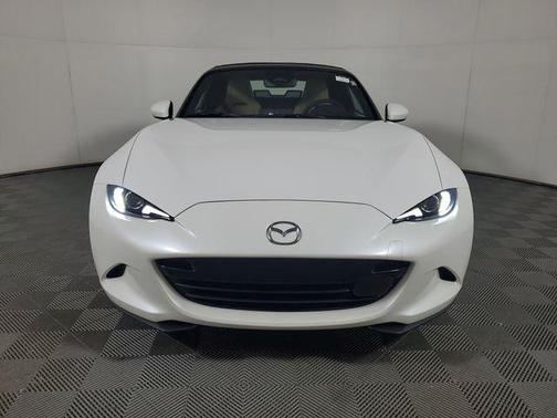 Snowflake White Pearl 2026 Mazda MX-5 Miata Grand Touring