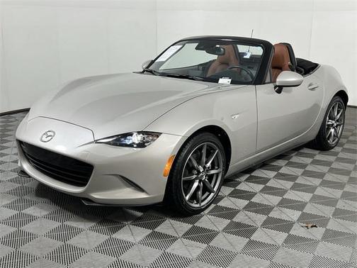 2022 Mazda MX-5 Miata Grand Touring