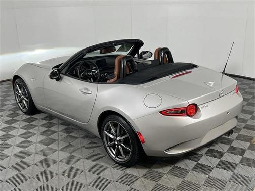 2022 Mazda MX-5 Miata Grand Touring