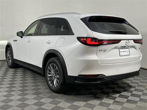 2025 Mazda CX-90 3.3 Turbo Preferred Package