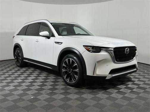 2024 Mazda CX-90 PHEV Premium Plus