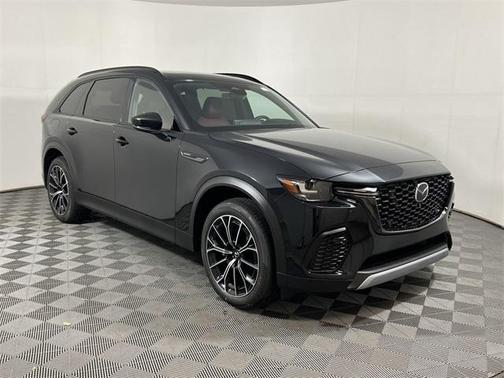 2025 Mazda CX-70 PHEV Premium Plus Package