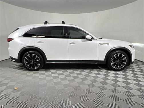 2024 Mazda CX-90 PHEV Premium