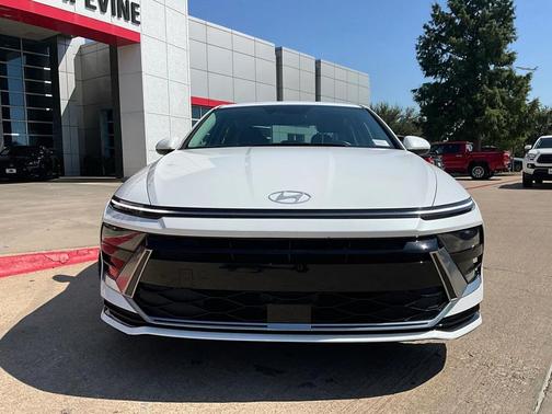 2024 Hyundai SONATA Hybrid SE