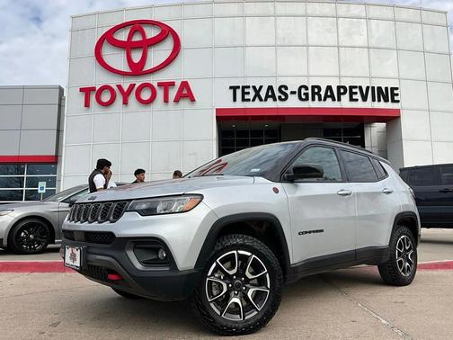 2025 Jeep Compass Trailhawk