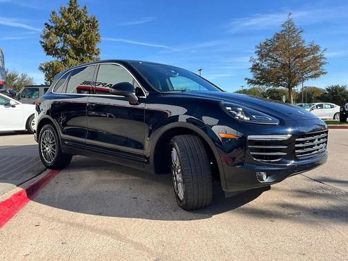 2017 Porsche Cayenne S