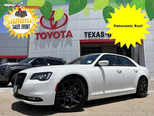 2022 Chrysler 300 S