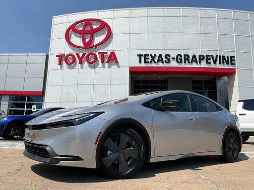 2024 Toyota Prius LE