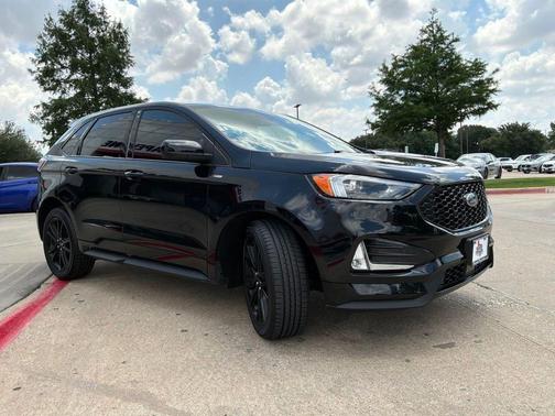 Agate Black Metallic 2022 Ford Edge ST Line