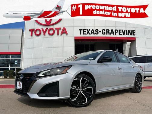 2025 Nissan Altima SR FWD