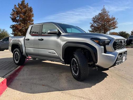 2025 Toyota Tacoma TRD Off-Road