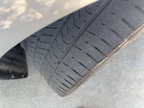 2019 Hyundai Veloster 2