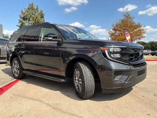 Dark Matter Gray Metallic 2025 Ford Expedition Active