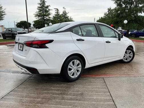 2024 Nissan Versa 1.6 S