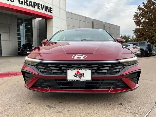 2025 Hyundai ELANTRA HEV Limited