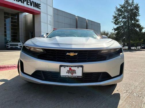Silver Ice Metallic 2019 Chevrolet Camaro 1LT