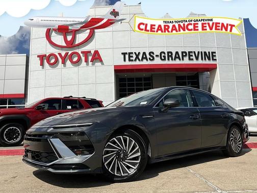 2024 Hyundai SONATA Hybrid SE