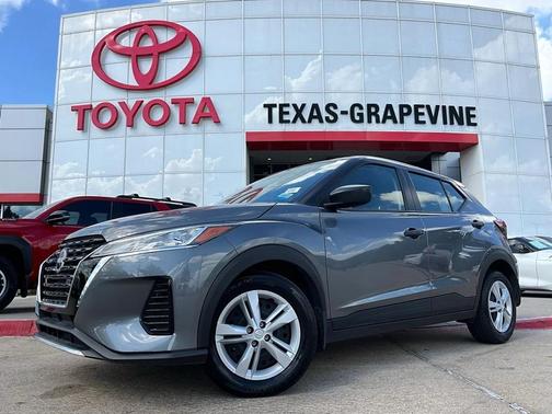 2024 Nissan Kicks S