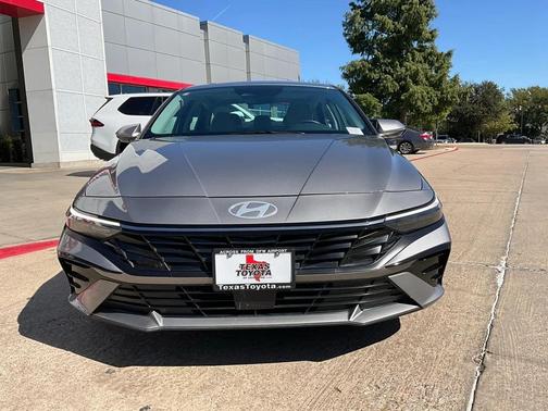 2025 Hyundai ELANTRA HEV Limited
