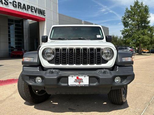 Bright White Clearcoat 2025 Jeep Wrangler Sport S