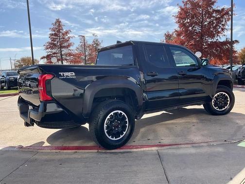 2025 Toyota Tacoma TRD Off-Road
