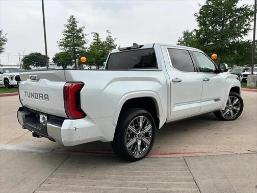 2022 Toyota Tundra Hybrid Capstone