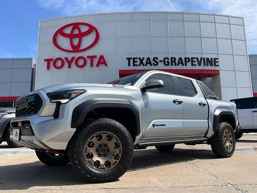 2025 Toyota Tacoma Hybrid Trailhunter