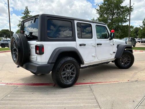 Bright White Clearcoat 2025 Jeep Wrangler Sport S