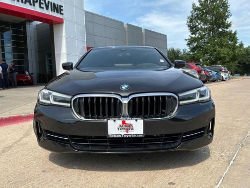 Black Sapphire Metallic 2021 BMW 530 530i