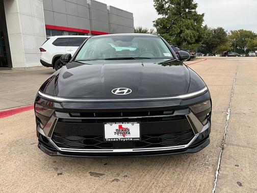 2024 Hyundai SONATA Hybrid SE