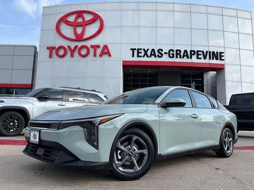 Morning Haze 2025 Kia K4 LXS