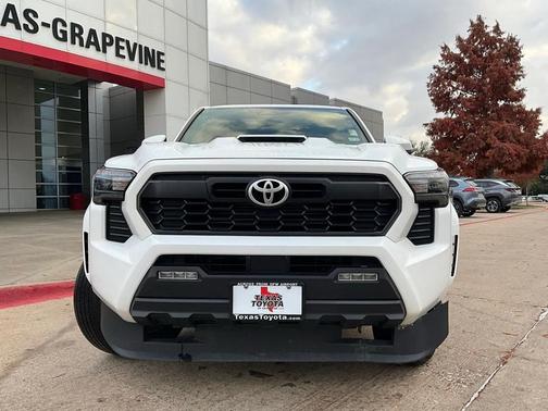 2024 Toyota Tacoma TRD Sport