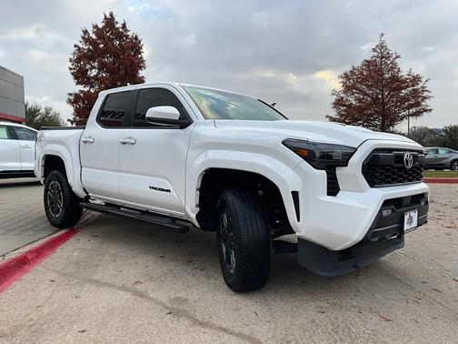 2024 Toyota Tacoma TRD Sport