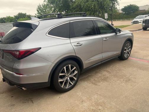 Lunar Silver Metallic 2022 Acura MDX Technology Package