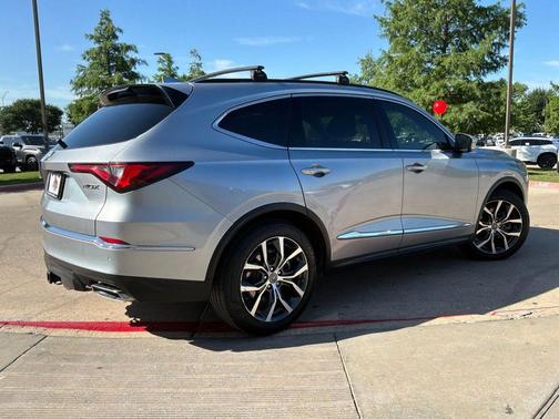 Lunar Silver Metallic 2022 Acura MDX Technology Package