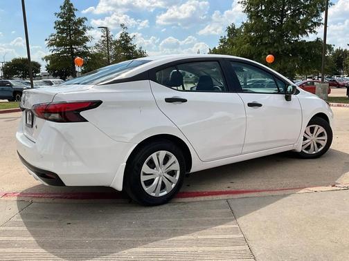 2024 Nissan Versa 1.6 S