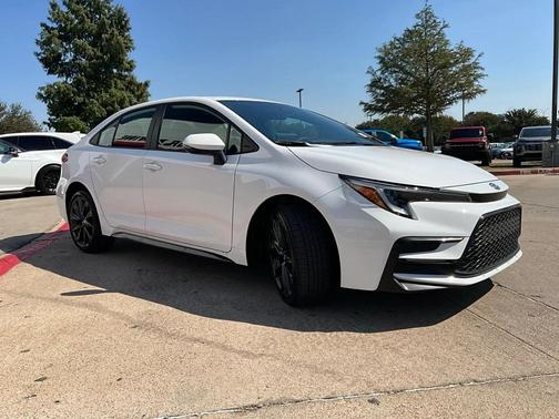 2025 Toyota Corolla SE