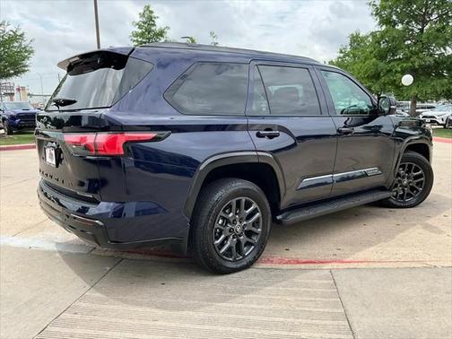 2025 Toyota Sequoia Platinum