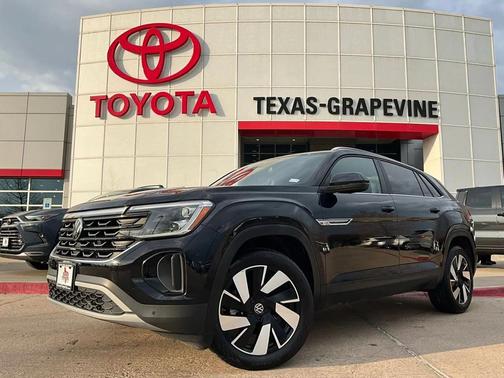 2025 Volkswagen Atlas Cross Sport 2.0T SE w/Technology